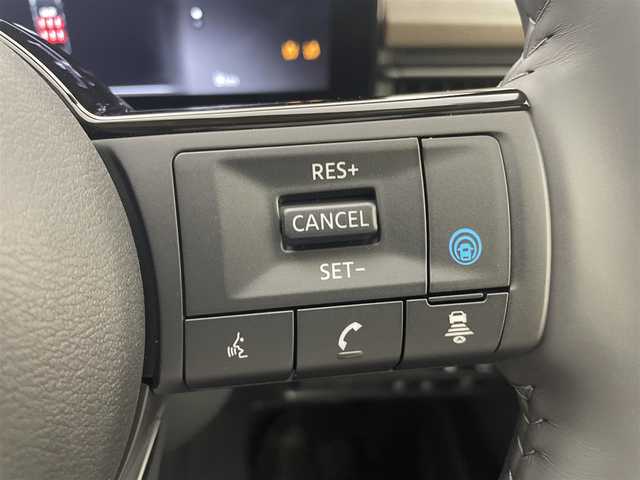 日産 セレナ e－パワー ハイウェイスター V 茨城県 2025(令7)年 0.1千km プリズムホワイト 純正ナビ/フルセグ視聴可/インテリジェントミラー/ドラレコ/ETC2.0/Bluetooth接続/USB端子/HDMI端子/全方位カメラ/プロパイロット/純正AW/BSM