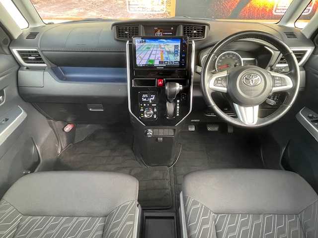 トヨタ ルーミー カスタムG 愛知県 2017(平29)年 4.2万km パールホワイトⅢ ８インチナビ　/フルセグＴＶ　/バックカメラ　/ＥＴＣ　/クルーズコントロール　/両側電動スライドドア　/ＬＥＤヘッドライト　/オートライト　/プッシュスタート　/スマートキー