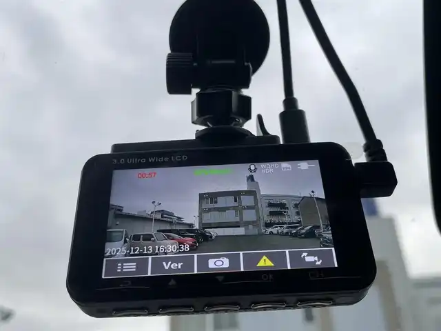 トヨタ パッソ X Lパッケージ 島根県 2023(令5)年 10.9万km パールホワイトⅢ ワンオーナー　/純正ＳＤナビ　/フルセグＴＶ　/ＤＶＤ再生　/Ｂｌｕｅｔｏｏｔｈ接続　/バックカメラ　/前後ドラレコ　/前後コーナーセンサー　/衝突軽減システム　/オートハイビーム／ライト　/純正ＬＥＤライト/純正フロアマット/保証書/取扱説明書/スペアキー１本