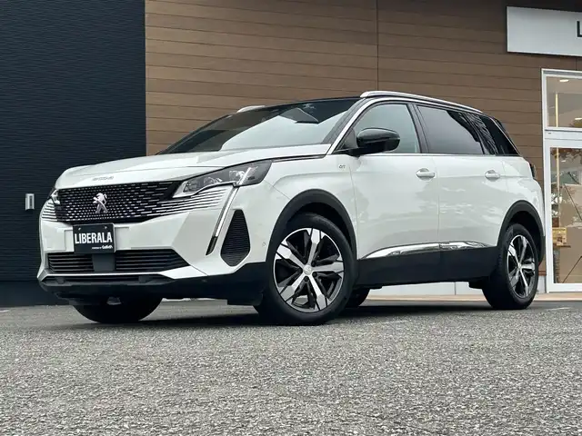 プジョー ５００８ GT ブルーHDi 宮崎県 2021(令3)年 3.7万km BLANC NACRE LEDライト/・オートライト/・インテリジェントハイビーム/・ブラインドスポットモニター/ブラックハーフレザーシート/・D席パワーシート/・DN席シートヒーター/ディスプレイオーディオ/・FM/・Bluetooth/・USB/・CarPlay/ワイヤレス充電/ハンズフリー電動リアゲート/アダプティブクルーズコントロール/・ダウンヒルアシストコントロール/純正18インチアルミホイール/純正フロアマット
