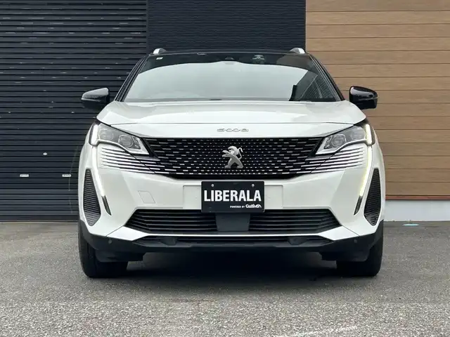 プジョー ５００８ GT ブルーHDi 宮崎県 2021(令3)年 3.7万km BLANC NACRE LEDライト/・オートライト/・インテリジェントハイビーム/・ブラインドスポットモニター/ブラックハーフレザーシート/・D席パワーシート/・DN席シートヒーター/ディスプレイオーディオ/・FM/・Bluetooth/・USB/・CarPlay/ワイヤレス充電/ハンズフリー電動リアゲート/アダプティブクルーズコントロール/・ダウンヒルアシストコントロール/純正18インチアルミホイール/純正フロアマット