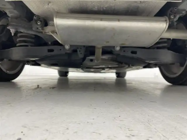 トヨタ カローラツーリング ハイブリッド ダブルバイビー 茨城県 2021(令3)年 6.6万km ブラックマイカ 純正ディスプレイオーディオ/ワンオーナー/バックカメラ/ETC/レーダークルーズコントロール/LEDヘッドライト/純正17インチアルミホイール/衝突軽減ブレーキ/横滑り防止装置/フロントフォグランプ/コーナーセンサー