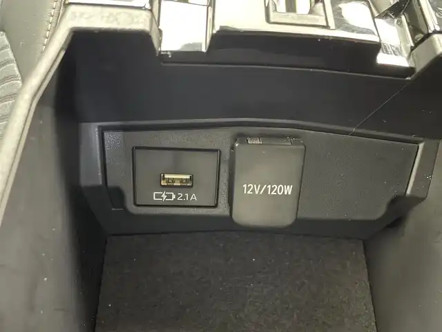 トヨタ カローラツーリング ハイブリッド ダブルバイビー 茨城県 2021(令3)年 6.6万km ブラックマイカ 純正ディスプレイオーディオ/ワンオーナー/バックカメラ/ETC/レーダークルーズコントロール/LEDヘッドライト/純正17インチアルミホイール/衝突軽減ブレーキ/横滑り防止装置/フロントフォグランプ/コーナーセンサー