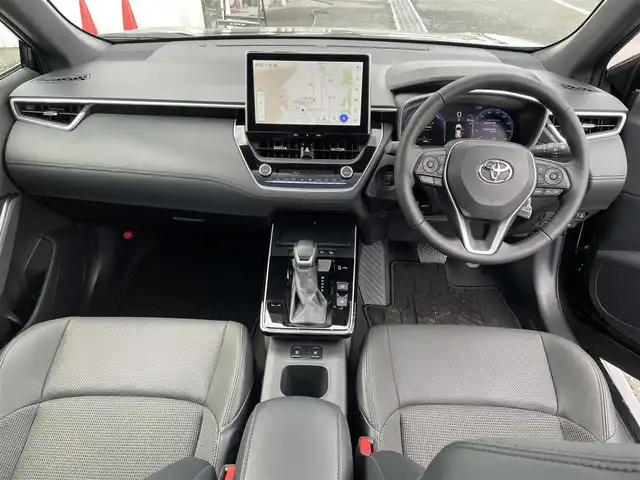 トヨタ カローラ クロス ハイブリッド Z 東京都 2025(令7)年 0.3万km ブラックマイカ ユーザー買取車/純正ナビ/＜フルセグ/AM/FM/BT/Miracast/USB入力端子＞/全周囲カメラ/追従クルコン/ビルトインＥＴＣ２．０/ＬＤＡ/ＢＳＭ/ＰＣＳ/ＰＤＡ/アドバンストパーク/パーキングセンサー/ドライブモード/パワーバックドア/ステアリングヒーター/シートベンチレーション/パワーシート/純正フルエアロ（モデリスタ）/純正AW/純正フロアマット/ヘッドライトレベライザー