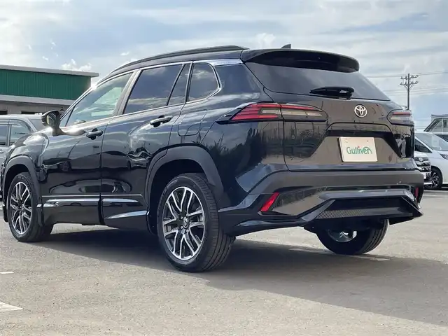 トヨタ カローラ クロス ハイブリッド Z 東京都 2025(令7)年 0.3万km ブラックマイカ ユーザー買取車/純正ナビ/＜フルセグ/AM/FM/BT/Miracast/USB入力端子＞/全周囲カメラ/追従クルコン/ビルトインＥＴＣ２．０/ＬＤＡ/ＢＳＭ/ＰＣＳ/ＰＤＡ/アドバンストパーク/パーキングセンサー/ドライブモード/パワーバックドア/ステアリングヒーター/シートベンチレーション/パワーシート/純正フルエアロ（モデリスタ）/純正AW/純正フロアマット/ヘッドライトレベライザー