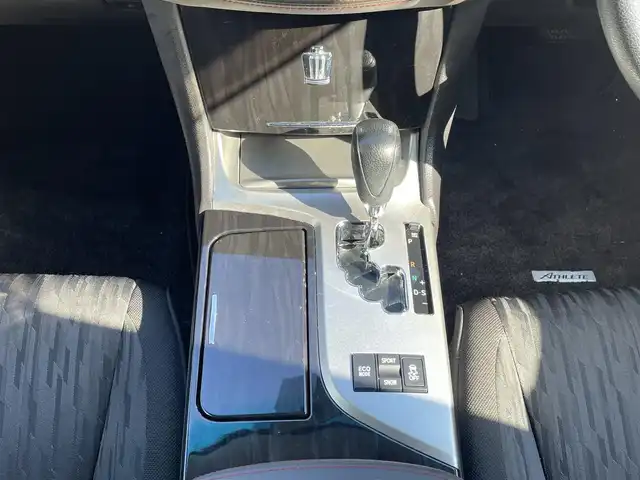 トヨタ クラウン アスリート スペシャルナビパッケージ 福岡県 2010(平22)年 16.2万km ホワイトパールクリスタルシャイン 純正メーカーナビ/Bluetooth対応/フルセグTV（DVD再生機能あり）/AM/FM/バックカメラ/ビルトインETC/USB入力端子/全席パワーウィンドウ/AUTOエアコン/クルーズコントロール/プッシュスタート/純正フロアマット/純正アルミホイール/横滑り防止装置/AUTOライト/ABS/取扱説明書/スペアキー/スマートキー