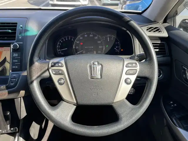 トヨタ クラウン アスリート スペシャルナビパッケージ 福岡県 2010(平22)年 16.2万km ホワイトパールクリスタルシャイン 純正メーカーナビ/Bluetooth対応/フルセグTV（DVD再生機能あり）/AM/FM/バックカメラ/ビルトインETC/USB入力端子/全席パワーウィンドウ/AUTOエアコン/クルーズコントロール/プッシュスタート/純正フロアマット/純正アルミホイール/横滑り防止装置/AUTOライト/ABS/取扱説明書/スペアキー/スマートキー