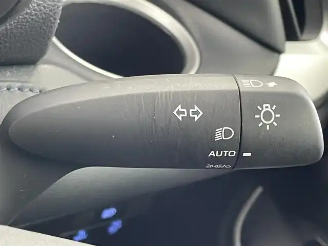 トヨタ ヴォクシー ハイブリッド S－Z 埼玉県 2024(令6)年 1.3万km アティチュードブラックマイカ モデリスタエアロ/10.5インチディスプレイオーディオ/　CD DVD　Bluetooth　AppleCarPlay　フルセグ/14インチフリップダウンモニター/ＡＬＰＩＮＥミラー型ドライブレコーダー/両側パワースライドドア/バックカメラ/レーダークルーズコントロール/ビルトインＥＴＣ２．０/ハーフレザーシート/シートヒーター/コーナーセンサー/オートブレーキホールド/プリクラッシュセーフティ/純正１７インチアルミホイール/社外テールランプ/LEDオートライト