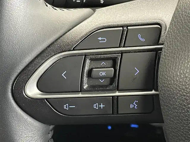 トヨタ ヴォクシー ハイブリッド S－Z 埼玉県 2024(令6)年 1.3万km アティチュードブラックマイカ モデリスタエアロ/10.5インチディスプレイオーディオ/　CD DVD　Bluetooth　AppleCarPlay　フルセグ/14インチフリップダウンモニター/ＡＬＰＩＮＥミラー型ドライブレコーダー/両側パワースライドドア/バックカメラ/レーダークルーズコントロール/ビルトインＥＴＣ２．０/ハーフレザーシート/シートヒーター/コーナーセンサー/オートブレーキホールド/プリクラッシュセーフティ/純正１７インチアルミホイール/社外テールランプ/LEDオートライト