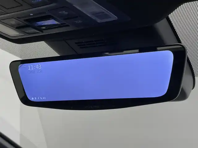 トヨタ ヴォクシー ハイブリッド S－Z 埼玉県 2024(令6)年 1.3万km アティチュードブラックマイカ モデリスタエアロ/10.5インチディスプレイオーディオ/　CD DVD　Bluetooth　AppleCarPlay　フルセグ/14インチフリップダウンモニター/ＡＬＰＩＮＥミラー型ドライブレコーダー/両側パワースライドドア/バックカメラ/レーダークルーズコントロール/ビルトインＥＴＣ２．０/ハーフレザーシート/シートヒーター/コーナーセンサー/オートブレーキホールド/プリクラッシュセーフティ/純正１７インチアルミホイール/社外テールランプ/LEDオートライト