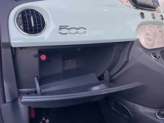 フィアット ５００ 1．2 ポップ 山梨県 2017(平29)年 4.9万km 緑 社外カロッツェリアナビ/フルセグテレビ/ＣＤ/ＤＶＤ/Ｂｌｕｅｔｏｏｔｈ　/ドライブレコーダー　/スペアキー　/純正フロアマット　/フォグランプ　/純正１４インチホイール　/アイドリングストップ