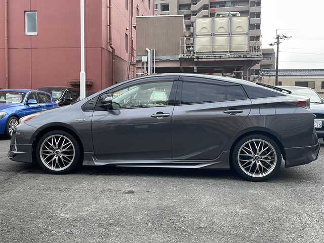 トヨタ プリウス S 宮城県 2016(平28)年 8.7万km グレーメタリック 純正ナビ Bluetooth バックカメラ モデリスタエアロ ETC 社外アルミホイール LEDライト プッシュスタート 純正フロアマット パワーステアリング パワーウィンドウ CDチェンジャー