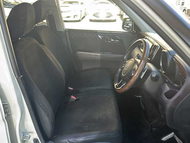 ホンダ Ｎ ＯＮＥ プレミアム ツアラー Lパッケージ 高知県 2013(平25)年 9.2万km プレミアムホワイトパール ７インチナビ/・Ｂｌｕｅｔｏｏｔｈオーディオ/・フルセグＴＶ/・ＣＤ・ＤＶＤ/ＥＴＣ/バックカメラ/ETC/クルーズコントロール/オートライト