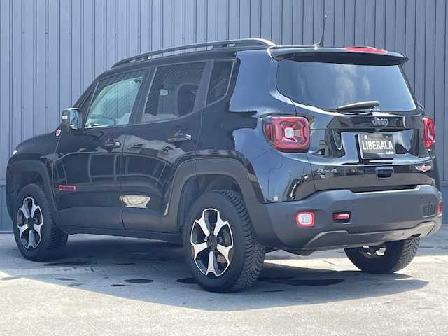 クライスラー・ジープ ジープ レネゲード トレイルホーク 青森県 2020(令2)年 6.4万km 黒 トレイルホーク4WD/U connectナビ社外フルセグTV Bluetooth/バックカメラ/OP CDデッキ/LEDヘッドライト/フォグランプ /ルーフレール/ヒルアシスト/レーンセンス/ブラインドスポットモニター/スマートキーX2/DSRCETC