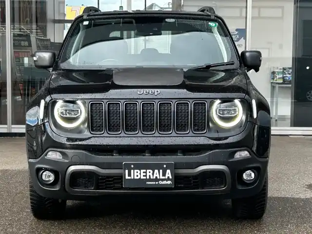 クライスラー・ジープ ジープ レネゲード トレイルホーク 富山県 2020(令2)年 6.4万km 黒 純正メモリナビ/フルセグTV /Bluetooth接続/AM/FMラジオ/バックカメラ/OP CDデッキ/プッシュスタート/アイドリングストップ/フォグランプ /ETC2.0/ルーフレール/ヒルアシスト/レーンセンス/横滑り防止/ブラインドスポットモニター