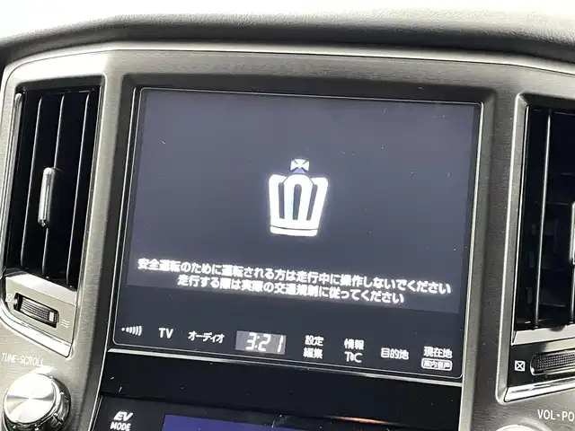 トヨタ クラウン ハイブリッド アスリートS Four J フロンティア 新潟県 2017(平29)年 13万km プレシャスブラックパール 純正メーカーOPナビ/【CD/DVD/フルセグTV/Bluetooth】/・バックカメラ/プリクラッシュセーフティ/・オートハイビーム/・レーダークルーズコントロール/・車線逸脱警報/前後コーナーセンサー/ハーフレザーシート/・前席シートヒーター/・前席パワーシート/ステアリングヒーター/革巻きステアリング/後席ISOFIX/純正フロアマット/ドアバイザー/社外18インチAW/LEDヘッドライト/ミラーヒーター/社外エアクリーナー/クスコフロントタワーバー