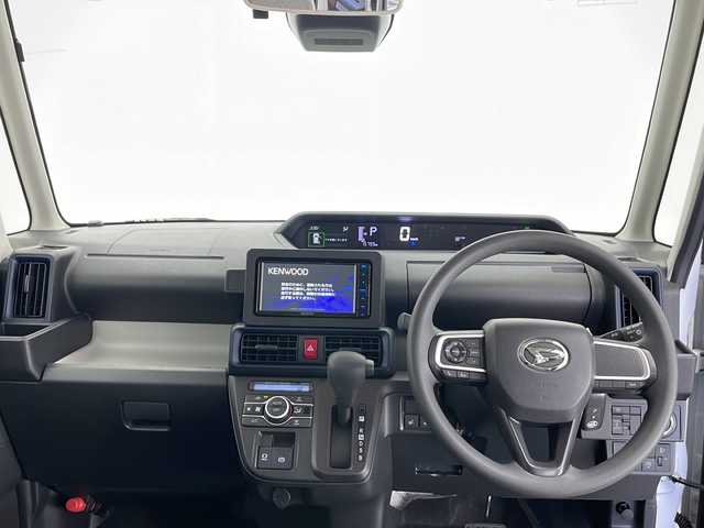 ダイハツ タント X 長野県 2023(令5)年 1.6万km シャイニングホワイトパール 4WD/社外ナビ/片側パワースライドドア/バックカメラ/クリアランスソナー/アイドリングストップ/ワンセグTV/Bluetooth/CD/ETC/オートライト/LEDヘッドライト/ステアリングスイッチ/電子パーキング/オートホールド/社外フロアマット/純正鉄ホイール/2列目サンシェード/電動格納ミラー/ドアバイザー