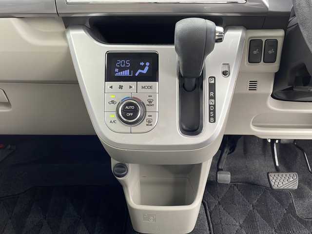ダイハツ キャスト スタイル G リミテッド SAⅢ 鹿児島県 2019(平31)年 2.7万km プラムブラウンクリスタルマイカ スマートアシストIII/純正SDナビ/Bluetooth DVD再生可/フルセグTV/全方位カメラ/純正前方ドライブレコーダー/ETC/前後コーナーセンサー/LEDヘッドライト/オートライトコントロール/純正15インチアルミホイール/ステアリングスイッチ/純正フロアマット/ドアバイザー/スマートキー×2/エンジンプッシュスタート/保証書/取扱説明書