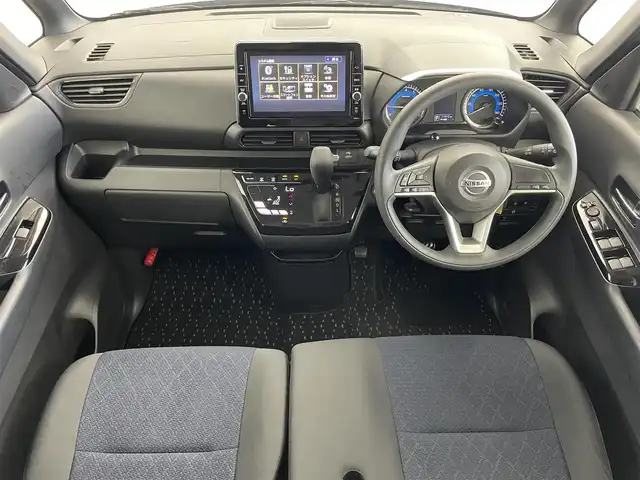 日産 ルークス ハイウェイスター X 大分県 2022(令4)年 1.2万km ブラック 禁煙車/純正ディーラーナビ【MM321D-L】/・Bluetooth・フルセグTV・AM・FM・DISC/全方位カメラ・バックカメラ/純正フロアマット/両側パワースライドドア/ハンズフリーオートスライドドア/ドライブレコーダー/ビルトインETC/純正14インチアルミホイール/純正LEDヘッドライト/純正フォグランプ/プッシュスタート/リアシーリングファン/ドアバイザー/ステアリングリモコン/パワーステアリング/パワーウィンドウ/電動格納ミラー/保証書/取扱説明書/スペアキー