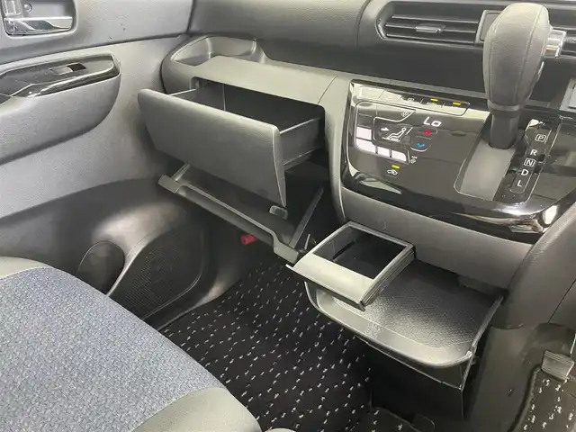 日産 ルークス ハイウェイスター X 大分県 2022(令4)年 1.2万km ブラック 禁煙車/純正ディーラーナビ【MM321D-L】/・Bluetooth・フルセグTV・AM・FM・DISC/全方位カメラ・バックカメラ/純正フロアマット/両側パワースライドドア/ハンズフリーオートスライドドア/ドライブレコーダー/ビルトインETC/純正14インチアルミホイール/純正LEDヘッドライト/純正フォグランプ/プッシュスタート/リアシーリングファン/ドアバイザー/ステアリングリモコン/パワーステアリング/パワーウィンドウ/電動格納ミラー/保証書/取扱説明書/スペアキー