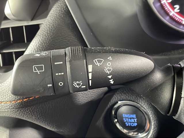 トヨタ ＲＡＶ４ アドベンチャー 福岡県 2020(令2)年 1.6万km アティチュードブラックマイカ アルパイン製純正ナビ/追従クルーズコントロール/フルセグ/Bluetooth/フリップダウンモニター/ETC/シートヒーター/エアシート/４WD/前後コーナーセンサー/バックカメラ/ABS/パーキングアシスト/ロードサインアシスト/ステアリングヒーター/Wエアバッグ/カーテンエアバッグ/横滑り防止/衝突被害軽減システム/純正アルミホイール/オートライト/オートハイビーム/CD/DVD/HDMI/スマートキー/プッシュスタート