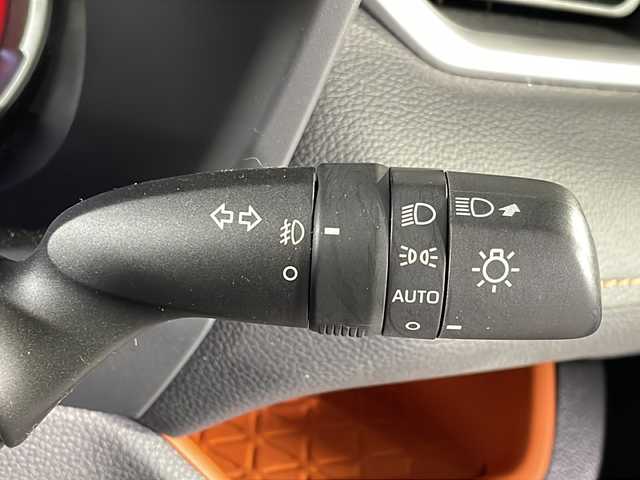 トヨタ ＲＡＶ４ アドベンチャー 福岡県 2020(令2)年 1.6万km アティチュードブラックマイカ アルパイン製純正ナビ/追従クルーズコントロール/フルセグ/Bluetooth/フリップダウンモニター/ETC/シートヒーター/エアシート/４WD/前後コーナーセンサー/バックカメラ/ABS/パーキングアシスト/ロードサインアシスト/ステアリングヒーター/Wエアバッグ/カーテンエアバッグ/横滑り防止/衝突被害軽減システム/純正アルミホイール/オートライト/オートハイビーム/CD/DVD/HDMI/スマートキー/プッシュスタート