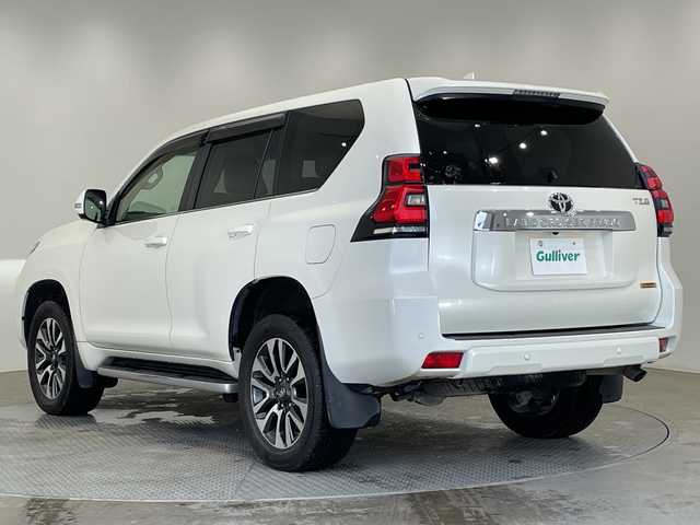 トヨタ ランドクルーザー プラド TZ－G 栃木県 2022(令4)年 4.1万km ホワイトパールクリスタルシャイン ワンオーナー/メーカーナビ/アラウンドビューモニター/マルチテレインモニター/サンルーフ/オプション・19インチAW/スペアタイヤ/ベージュ皮シート/エアーシート＆シートヒーター/シートメモリ・パワーシート/チルト&テレスコピックステアリング/三列目パワーシート/プッシュスタート/スマートキー×２/LDA/BSM/PCS/RSA/クリアランスソナー/先行車発信通知/クルーズコントロール/オートライト/オートハイビーム/フォグライト/純正フロアマット/保証書