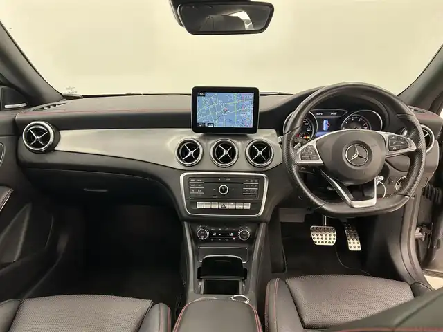メルセデス・ベンツ ＣＬＡ１８０ Sブレイク AMG スタイル 岡山県 2017(平29)年 5.3万km マウンテングレー 純正ナビ/バックカメラ/Bluetooth/フルセグTV/パノラマガラスゴー/キーレスゴー/ハーマン・カードン/パワーテールゲート/ESP/アクティブブレーキアシスト/アテンションアシスト/ブラインドスポットアシスト/レーンキープアシスト/クルーズコントロール/オートライト/オートワイパー/LEDヘッドライト/アンビエントライト/ダイナミックセレクト/レザーシート/パワーシート/シートヒーター