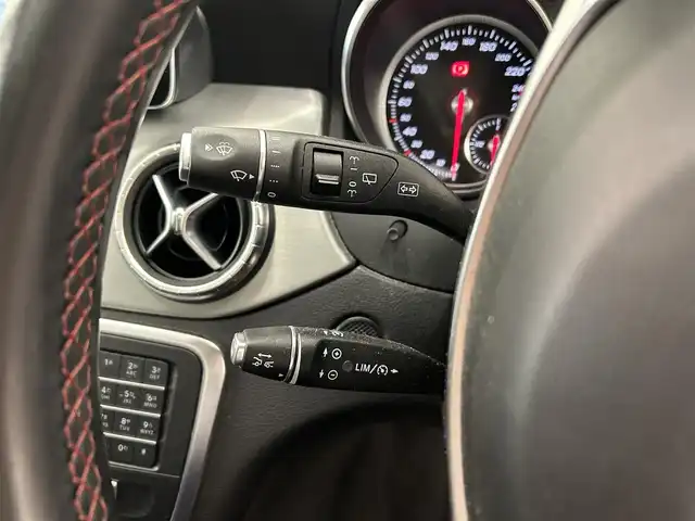 メルセデス・ベンツ ＣＬＡ１８０ Sブレイク AMG スタイル 岡山県 2017(平29)年 5.3万km マウンテングレー 純正ナビ/バックカメラ/Bluetooth/フルセグTV/パノラマガラスゴー/キーレスゴー/ハーマン・カードン/パワーテールゲート/ESP/アクティブブレーキアシスト/アテンションアシスト/ブラインドスポットアシスト/レーンキープアシスト/クルーズコントロール/オートライト/オートワイパー/LEDヘッドライト/アンビエントライト/ダイナミックセレクト/レザーシート/パワーシート/シートヒーター