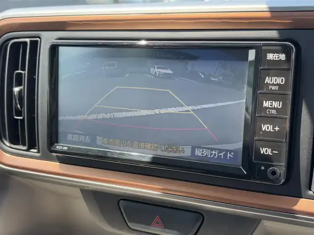 トヨタ パッソ モーダ　Gパッケージ 徳島県 2022(令4)年 1.7万km ブラックマイカメタリック/パウダリーベージュメタリック 2トーン 純正SDナビ　NSCN-W68/　AM/FM/BT/CD/SD/AUX/ワンセグ/ビルトインETC/ドライブレコーダー　TZ-DR210/前後コーナーセンサー/バックカメラ/フォグライト/クリアランスソナー/本革巻きステアリング/純正14インチアルミホイール/純正フロアマット/LEDヘッドライト/オートライト/スマートキー/スペアキー/プッシュスタート/スマートアシスト/新車時保証書/新車時取扱説明書
