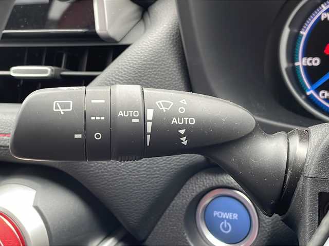 トヨタ ＲＡＶ４ ＰＨＶ ブラックトーン 長野県 2021(令3)年 2.1万km アティチュードブラックマイカ/ホワイトパールクリスタルシャイン ワンオーナー　/４ＷＤ　/フルセグTV　/Bluetooth/ステアリングスイッチ/純正19インチアルミホイール/純正AW付スタッドレス車載/追従クルーズコントロール　/アイドリングストップ　/前後ドラレコ　/プッシュスタート　/プラグインＨＶ　/ＭＴモード付ＡＴ　/寒冷地仕様　/100Ｖ充電　/全方位カメラ/ビルトインETC/電動リアゲート/純正フロアマット/シートヒーター/エアシート/純正フルエアロ/純正アルミ/ステアリングヒーター/社外本革シートカバー/衝突被害軽減装置/レーンキープアシスト/LEDライト/コーナーセンサー/ルーフレール