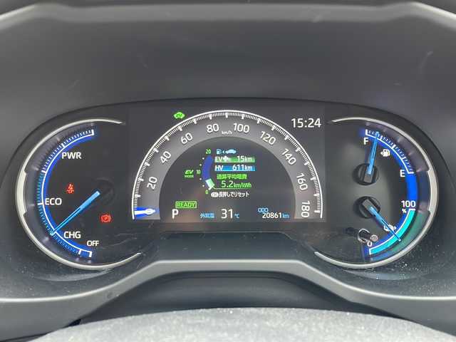 トヨタ ＲＡＶ４ ＰＨＶ ブラックトーン 長野県 2021(令3)年 2.1万km アティチュードブラックマイカ/ホワイトパールクリスタルシャイン ワンオーナー　/４ＷＤ　/フルセグTV　/Bluetooth/ステアリングスイッチ/純正19インチアルミホイール/純正AW付スタッドレス車載/追従クルーズコントロール　/アイドリングストップ　/前後ドラレコ　/プッシュスタート　/プラグインＨＶ　/ＭＴモード付ＡＴ　/寒冷地仕様　/100Ｖ充電　/全方位カメラ/ビルトインETC/電動リアゲート/純正フロアマット/シートヒーター/エアシート/純正フルエアロ/純正アルミ/ステアリングヒーター/社外本革シートカバー/衝突被害軽減装置/レーンキープアシスト/LEDライト/コーナーセンサー/ルーフレール