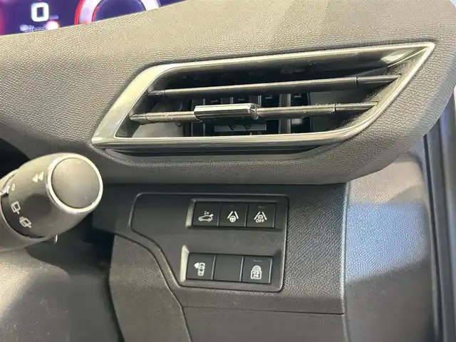 プジョー ３００８ GT ブルー HDi 福岡県 2022(令4)年 2.3万km パール 黒ハーフレザー　 /Ｂｌｕｅｔｏｏｔｈ　/アンビエントライト　/Ｂカメラ　/Sカメラ /ＡＣＣ　/ＢＳＭ　/ＡｐｐｌｅＣａｒＰｌａｙ/ハンズフリーテールゲート　/Ｄ席メモリ付パワーシート　/純正１８インチＡＷ
