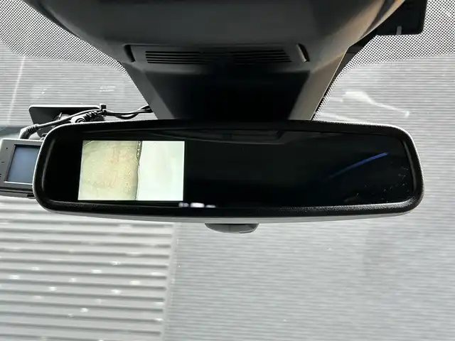 プジョー ３００８ GT ブルー HDi 宮崎県 2022(令4)年 2.3万km パール LEDライト/・インテリジェントハイビーム/・アダプティライト/・ブラインドスポットモニター/・オートライト/・アダプティブクルーズコントロール/・トラフィックサインインフォメーション/ブラックハーフレザーシート/・Dパワーシート/・DNシートヒーター/アンビエントライト/パノラミックサンルーフ/ハンズフリー電動リアゲート/純正ディスプレイオーディオ/・Bluetooth/・AM/FM/・iPod/スマートキー/プッシュスタート/ETC