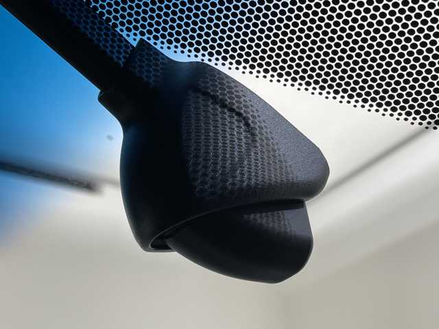 ホンダ ステップワゴン スパーダ eHEV G EXホンダS 愛媛県 2020(令2)年 5.4万km プラチナホワイトパール 純正10インチナビ/フルセグTV/バックカメラ/BT/CD/DVD/USB接続/前後クルコン/ステアリングスイッチ/フォグランプ/ETC2.0/純正前後ドラレコ/ハーフレザーシート/前席シートヒーター/両側パワースライドドア/革巻きステアリング/LEDヘッドライト/オートライト/取扱説明書・保証書