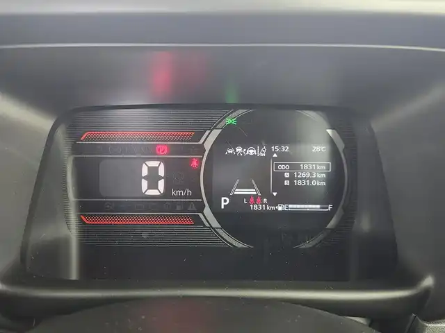 スズキ スペーシア ギア HYBRID XZターボ 愛知県 2024(令6)年 0.2万km モスグレーメタリック 純正9型ナビ（フルセグ、AppleCarplay、Bluetooth）/全方位カメラ/HUD/両側パワスラドア/ACC/電子パーキング/オートホールド/衝突軽減ブレーキ/レーンキープアシスト/LEDヘッドライト/オートハイビーム/シートヒーター（D+N)/ハンドルヒーター/ターボ/スマートキー/オートライト/三点エアバック/フォグライト/電子パーキング/横滑り防止装置