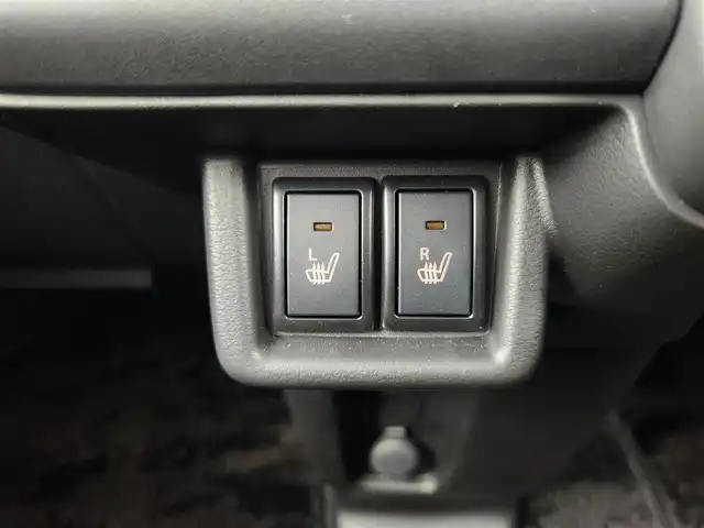 スズキ スペーシア ギア HYBRID XZターボ 愛知県 2024(令6)年 0.2万km モスグレーメタリック 純正9型ナビ（フルセグ、AppleCarplay、Bluetooth）/全方位カメラ/HUD/両側パワスラドア/ACC/電子パーキング/オートホールド/衝突軽減ブレーキ/レーンキープアシスト/LEDヘッドライト/オートハイビーム/シートヒーター（D+N)/ハンドルヒーター/ターボ/スマートキー/オートライト/三点エアバック/フォグライト/電子パーキング/横滑り防止装置