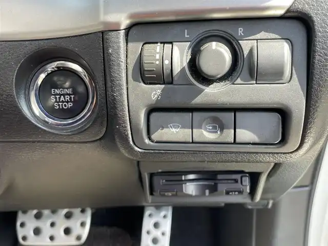 スバル レガシィ ツーリングワゴン 2．0GT プレミアムレザーLTD 長野県 2009(平21)年 12.5万km サテンホワイトパール 純正ナビ/バックカメラ/クルーズコントロール追従無/ETC/レザーシート/運転席シートヒーター/横滑り防止装置/ダブルサイドエアバック/カーテンエアバック/ルーフレール/純正フロアマット/社外１７AW/ハロゲンヘッドライト/保証書、取扱説明書