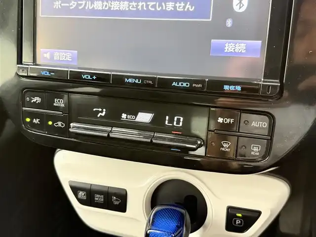 トヨタ プリウス Sセーフティプラス 大阪府 2016(平28)年 3.7万km ホワイトパールクリスタルシャイン モデリスタ 純正9incナビTV Bカメラ ヘッドアップディスプレイ 衝突軽減 レーダーC パークアシスト クリアランスソナー トヨタセーフティセンス ドラレコ