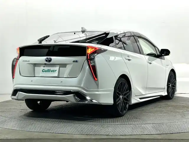 トヨタ プリウス Sセーフティプラス 大阪府 2016(平28)年 3.7万km ホワイトパールクリスタルシャイン モデリスタ 純正9incナビTV Bカメラ ヘッドアップディスプレイ 衝突軽減 レーダーC パークアシスト クリアランスソナー トヨタセーフティセンス ドラレコ