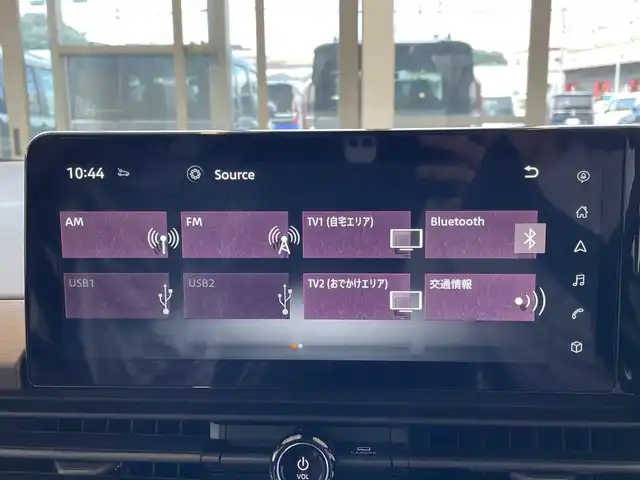 日産 セレナ e－パワー ハイウェイスター V 埼玉県 2025(令7)年 0.1千km パールⅡ エマージェンシーブレーキ　/プロパイロット　/純正ナビ/　　BT/フルセグ　/アラウンドビューモニター　/両側パワースライドドア　/LEDオートライト　/純正16インチアルミ　/ワイヤレス充電 /インテリジェントミラー /ステアリングスイッチ/電子パーキング/純正ETC2.0