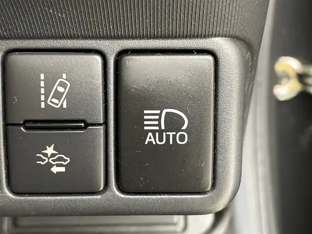 トヨタ アクア S スタイルブラック 群馬県 2016(平28)年 5.9万km ブラックマイカ 純正７型ナビ/CD/SD/Bluetooth/ワンセグTV/トヨタセーフティセンス/PCS/LDA/AHB/オートライト/ハロゲンヘッドライト/ヘッドライトレベライザー/電動格納ミラー/ビルトインETC/純正フロアマット/スマートキー/プッシュスタート/禁煙車