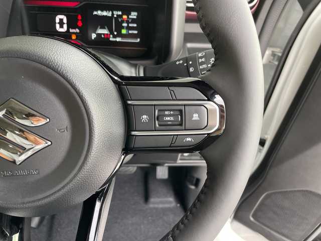 スズキ スペーシア カスタム HYBRID XS 愛知県 2025(令7)年 0.1千km ピュアホワイトパール/ブラック2トーン 届出済未使用車/純正9型ディズプレイオーディオナビ/全方位カメラ/両側パワースライドドア/レーダークルーズコントロール/シートヒーター/バックカメラ/ヘッドアップディスプレイ/コーナーセンサー/純正アルミホイール/LEDヘッドライト/ステアリングヒーター/オートマチックハイビーム/衝突軽減システム/フルセグ/Bluetooth/ステアリングスイッチ/スマートキー/プッシュスタート