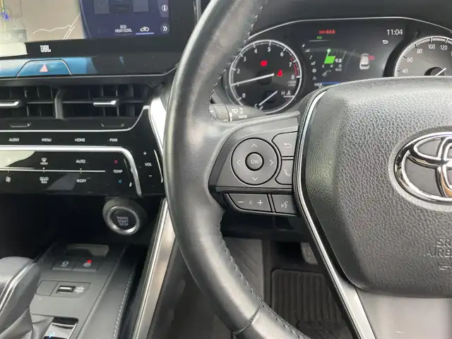 トヨタ ハリアー Z レザーパッケージ 滋賀県 2020(令2)年 4.3万km プレシャスブラックパール １２．３インチ純正ナビ/（Bluetooth/USB/Miracast/フルセグTV ）/Ｆ．Ｓ．Ｂカメラ/コーナーセンサー/前席パワーシート/前席シートヒーター/ステアリングヒーター/パワーリアゲート/ＪＢＬプレミアムサウンド/デジタルインナーミラー/MTモード付AT/ヘッドアップディスプレイ/追従型クルーズコントロール/オートハイビーム/オートライト/本革シート