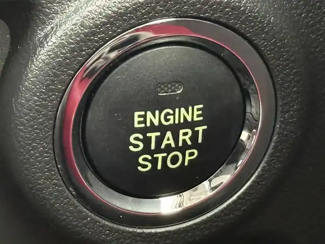 トヨタ パッソ モーダ　Gパッケージ 愛知県 2016(平28)年 3.7万km 赤 SDナビ/（Bluetooth/フルセグTV/AM/FM）/バックカメラ/モータ用エアロパーツ/プリクラッシュセーフティシステム/レーンキープアシスト/オートハイビーム/純正14インチアルミホイール/フルセグTV/LEDヘッドライト/スマートキー/プッシュスタート/電動格納ミラー/ビルトインETC