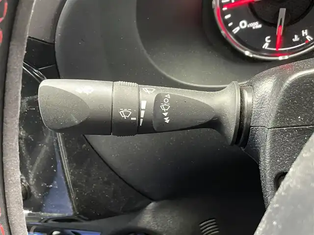 トヨタ ハイラックス Z GRスポーツ 鹿児島県 2023(令5)年 2.4万km スーパーホワイトⅡ 禁煙車　/純正ナビ　/全方位カメラ　/トヨタセーフティセンス　/運転席パワーシート　/前後ドライブレコーダー　/追従型クルーズコントロール　/前後コーナーセンサー　/リアデフロック　/ダウンヒルアシスト/ＥＴＣ　/フロアマット　/ＬＥＤヘッドライト　/オートライト