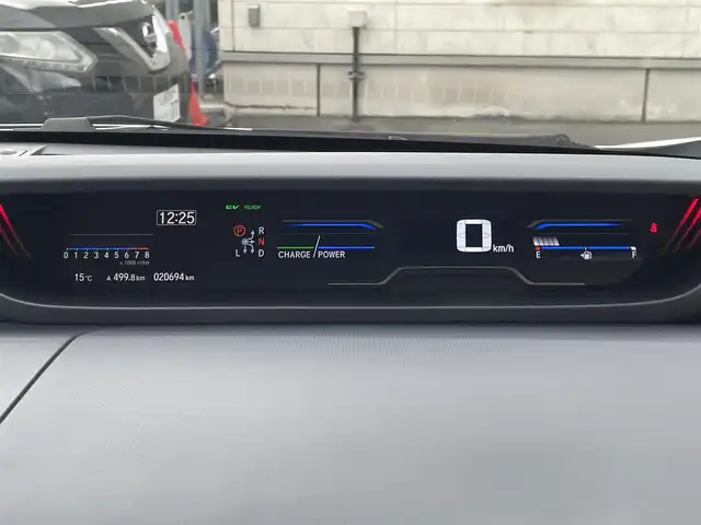 ホンダ フリード ハイブリット クロスター ホンダセンシング 道央・札幌 2021(令3)年 2.1万km プラチナホワイトパール 4WD/純正メモリナビ(フルセグ、FM、AM、CD、DVD、BT、SD)/衝突被害軽減システム/レーダークルーズコントロール/純正フリップダウンモニター/レーンキープアシスト/両側パワースライドドア/バックカメラ/寒冷地仕様/オートライト/シートヒーター(D/N)/純正15インチAW(サマータイヤ)/ルーフレール/社外ドライブレコーダー/ETC/新車時保証書/取扱説明書/スペアキー×1