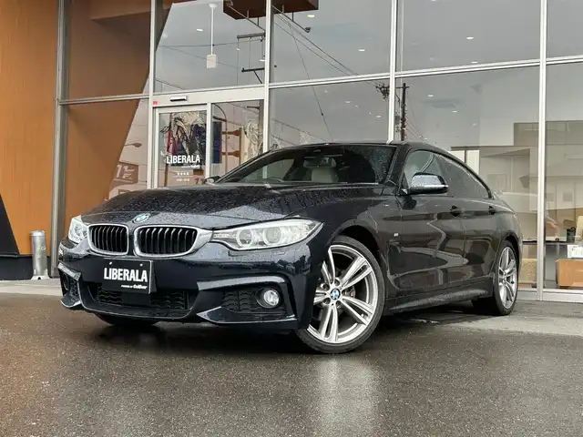 ＢＭＷ ４２０ｉ グランクーペ Mスポーツ 岐阜県 2017(平29)年 4.6万km 黒 純正ナビゲーション/　Bluetooth　CD　DVD/ドライビングアシスト/　レーンディパーチャーウォーニング/　前車接近警告機能/　衝突回避・被害軽減ブレーキ/アクティブクルーズコントロール/レーンチェンジウォーニング/アダプティブLEDヘッドライト/バックカメラ/白革シート