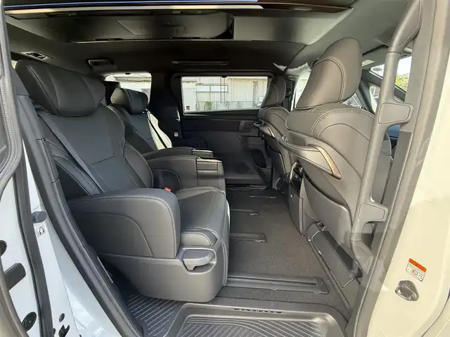 トヨタ アルファード Z 滋賀県 2024(令6)年 0.1万km プラチナホワイトパールマイカ ワンオーナ/モデリスタエアロ/前後ドラレコ/純正ナビ/全方位カメラ/フルセグＴＶ/黒革シート/シートヒーター/シートベンチレーション/ハンドルヒーター/両側パワースライドドア/ＢＳＭ/メモリシート/パワーシート/追従式クルコン