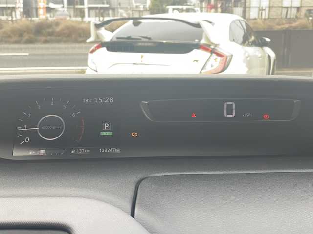 日産 セレナ X Vセレクション 三重県 2018(平30)年 13.9万km シャイニングブルー メーカーオプション/・LEDヘッドランプ/セーフティパックA/・サイド/カーテンエアバック/・アラウンドビューモニター/・踏み間違い衝突防止アシスト/・インテリジェントパーキングアシスト/・進入禁止標識検知/・ふらつき警報/・フロント/バックソナー/・ヒーター付ドアミラー/エマージェンシーブレーキ/車線逸脱警報/純正9型SDナビ/フルセグTV/【CD/DVD/BD/SD/Bluetooth/ipod】/ビルトインETC/両側パワースライドドア/クルーズコントロール/オートライト/195/65R15インチ純正AW/プッシュスタート/スマートキー/スペアキー/純正フロアマット